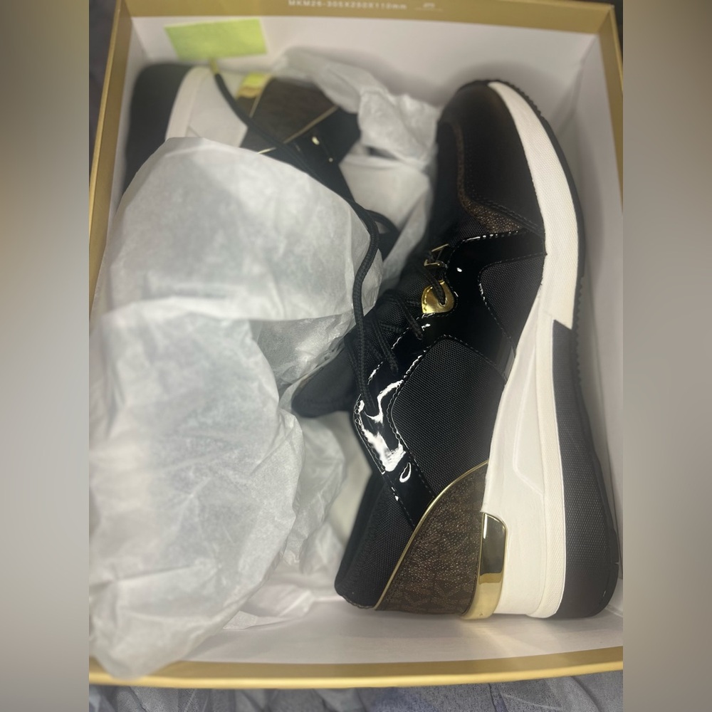 Michael Kors Black Gold Patent Sneakers – Size 9.5 – NWT